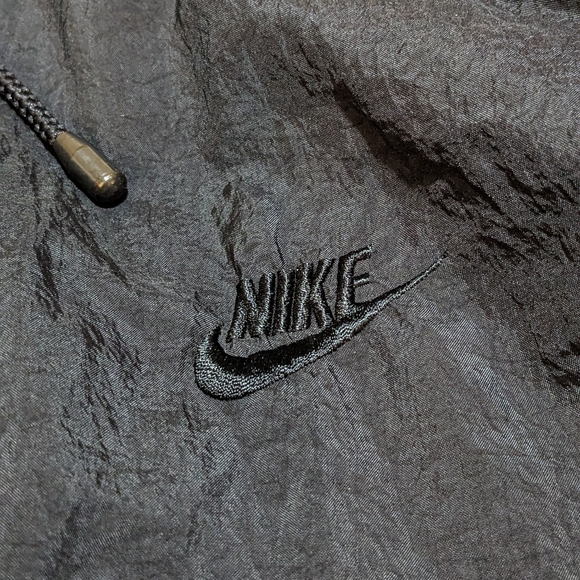 Vintage Nike Nylon Jacket women's L - Picture 7 of 12